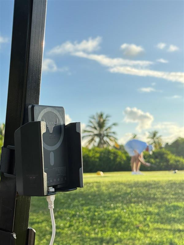 Bullish Power Holster with Detachable Magnetic Power Bank